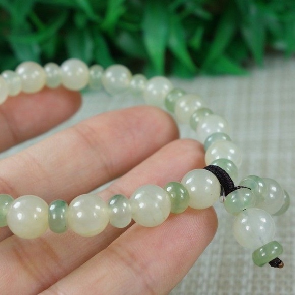 Certified Icy yellow 100% Natural A Jadeite jade Beads Bracelets 手链 - Picture 2 of 10